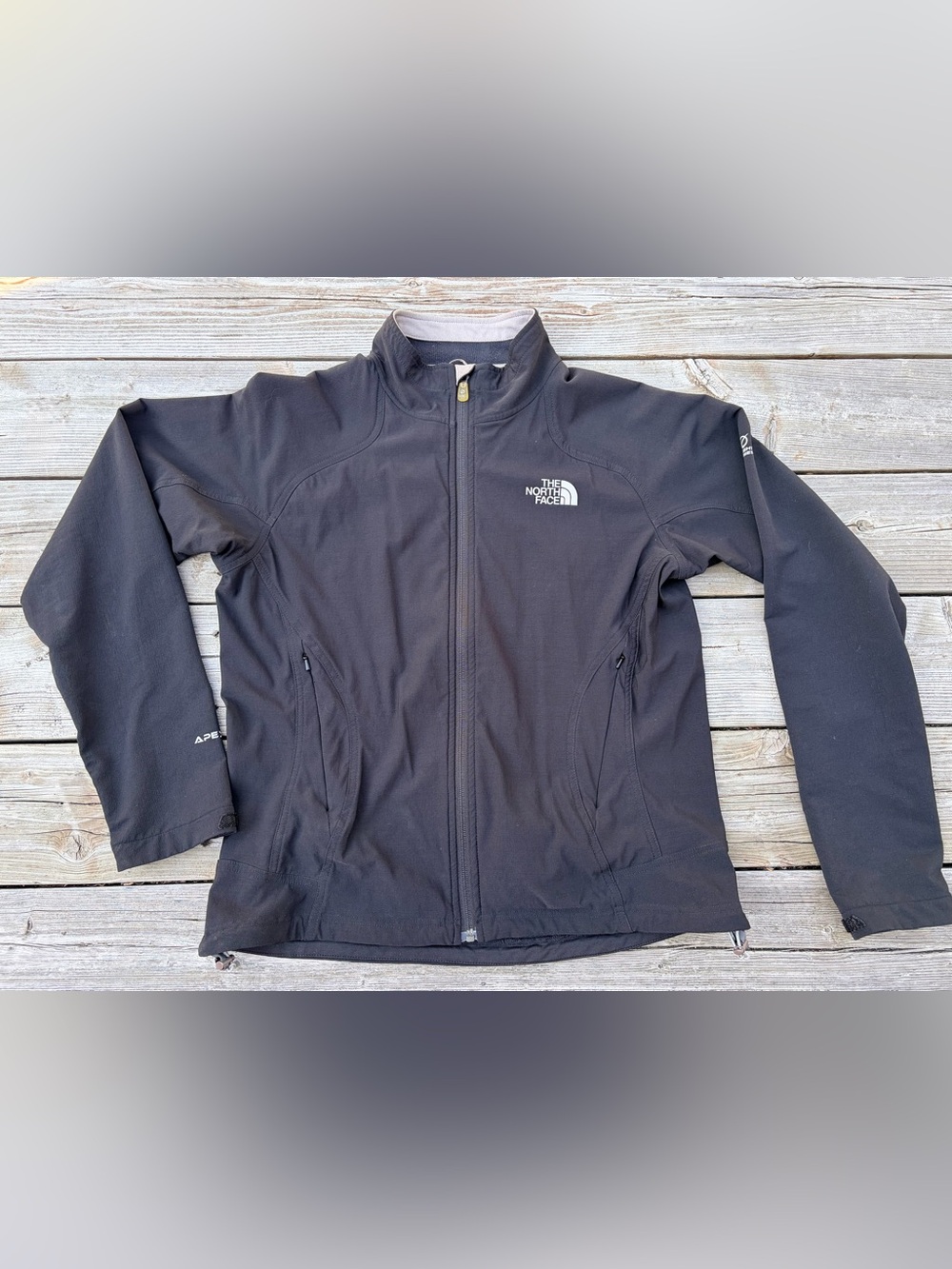 The North Face Women's Black Apex Softshell Jacket Vintage Flight Series